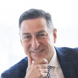 Dr. Mark Konyn headshot