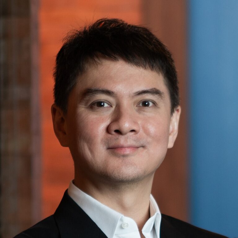 Headshot of Vince Iswara