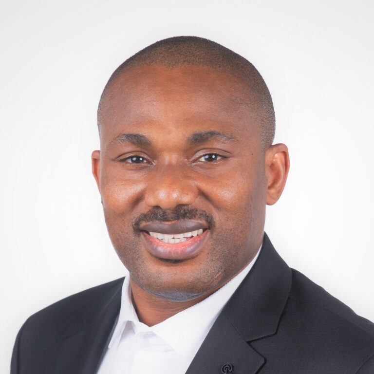 Headshot of Olubayo Adekanmbi